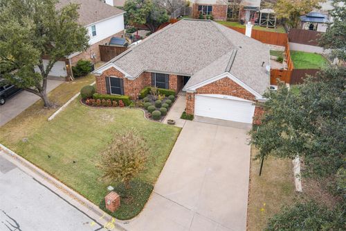 4721 Layla Rd, Arlington, TX, 76016-5429 | Card Image