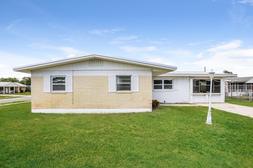 500 Fern Ave, Titusville, FL, 32796-2439 | Card Image