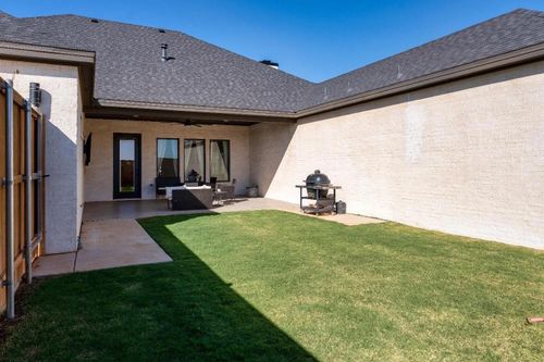 1205 Buckingham Ave, Wolfforth, TX, 79382-3228 | Card Image