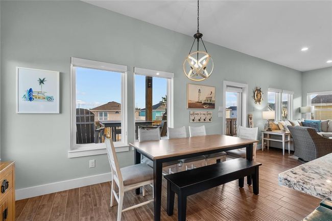 22318 Vista Del Mar, House other with 4 bedrooms, 3 bathrooms and 5 parking in Galveston TX | Image 12