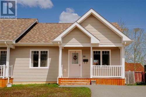 30 Yeager St, Gander, NL, A1V2T5 | Card Image