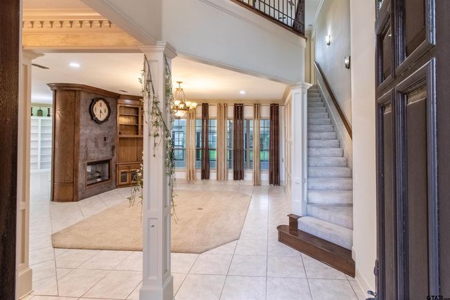 3826 Woods Blvd, House other with 4 bedrooms, 3 bathrooms and null parking in Tyler TX | Image 6