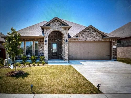 10716 Klondike Ln, Aubrey, TX, 76227-1023 | Card Image