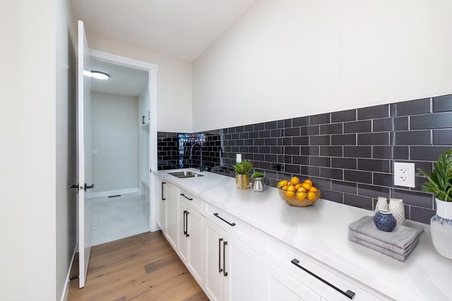 24 Cimarron Estates Gate, House other with 4 bedrooms, 4 bathrooms and 8 parking in Okotoks AB | Image 17