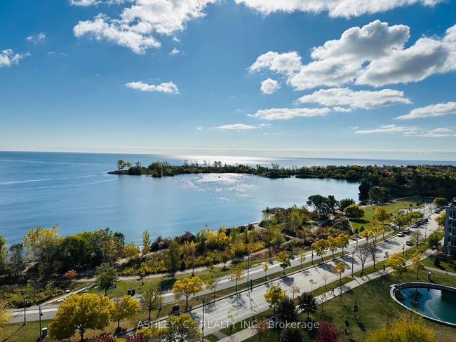 PH15 - 2095 Lake Shore Blvd W, Condo with 3 bedrooms, 5 bathrooms and 5 parking in Etobicoke ON | Image 10