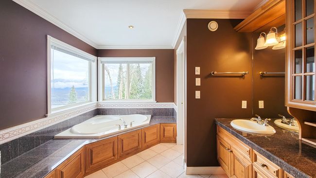 8455 Grand View Drive, House other with 6 bedrooms, 4 bathrooms and 3 parking in Chilliwack BC | Image 35