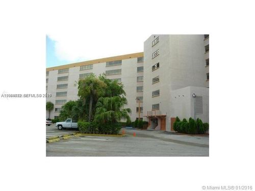 apt-205-9688 Fontainebleau Blvd, Miami, FL, 33172-4122 | Card Image