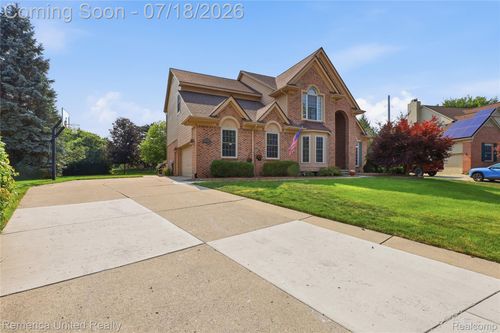 16724 Abby Cir, Northville, MI, 48168-3462 | Card Image
