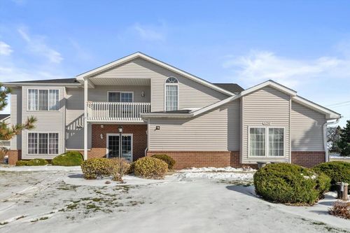 2-1250 Village Centre Drive, SOMERS, WI, 53144 | Card Image