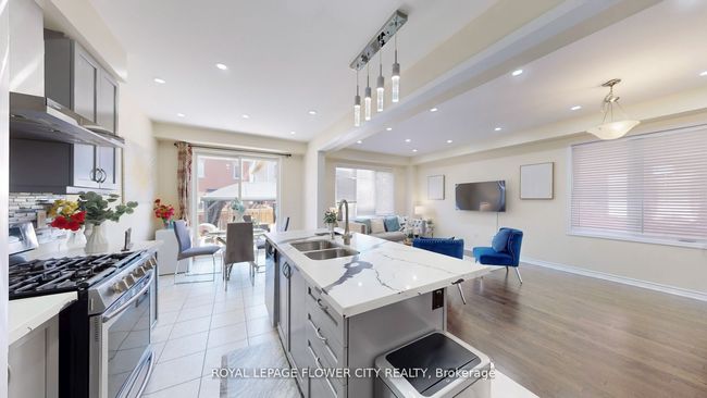 3 Fenchurch Dr, House other with 6 bedrooms, 4 bathrooms and 2 parking in Brampton ON | Image 9