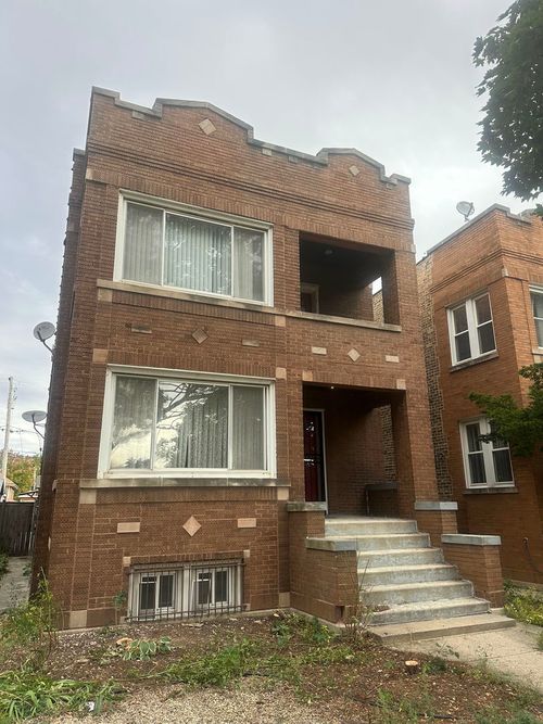 4610 W Altgeld St, Chicago, IL, 60639-1808 | Card Image