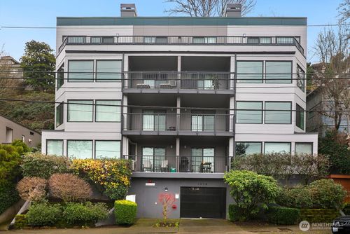 4-1028 Lakeview Blvd E, Seattle, WA, 98102-4400 | Card Image