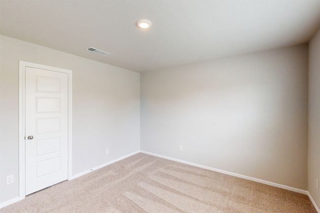 1106 Linwood Dr, House other with 4 bedrooms, 2 bathrooms and null parking in Justin TX | Image 9