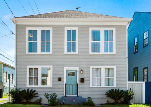 811 10th St, Galveston, TX, 77550-5117 | Card Image