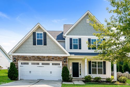 4148 Weavers Pond Dr, Zebulon, NC, 27597-6271 | Card Image