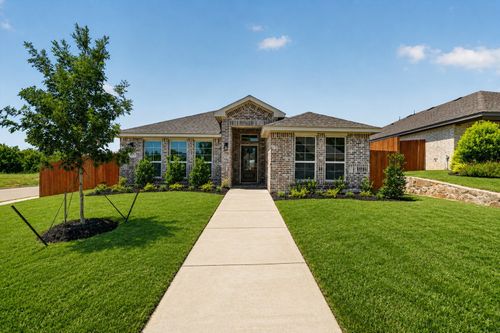 1422 Quail Creek Dr, Cleburne, TX, 76033-5299 | Card Image