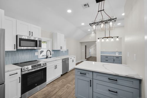 2-48 Water St, South Glastonbury, CT, 06073-2226 | Card Image