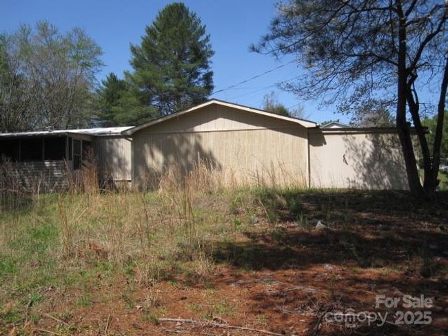 Back of home | Image 7