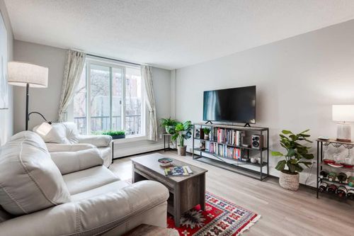 303-1328 13 Ave Sw, Calgary, AB, T3C0T3 | Card Image