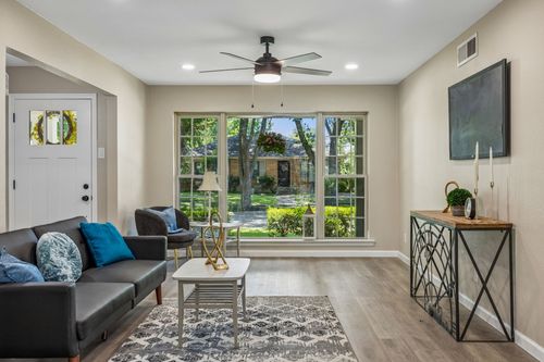 1725 Bardfield Ave, Garland, TX, 75041-4922 | Card Image