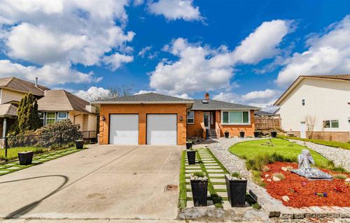 3097 Goldfinch St, Abbotsford, BC, V2T5J4 | Card Image