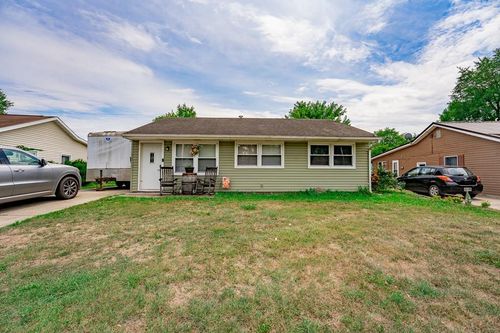 512 Rose Dr, Waverly, OH, 45690-1211 | Card Image