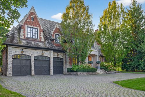 {{alt}} | Card Image