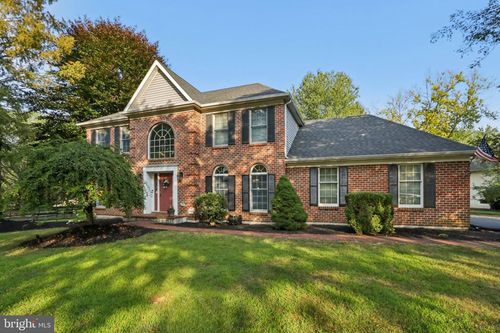 2454 Dubonnet Dr, MACUNGIE, PA, 18062-8830 | Card Image
