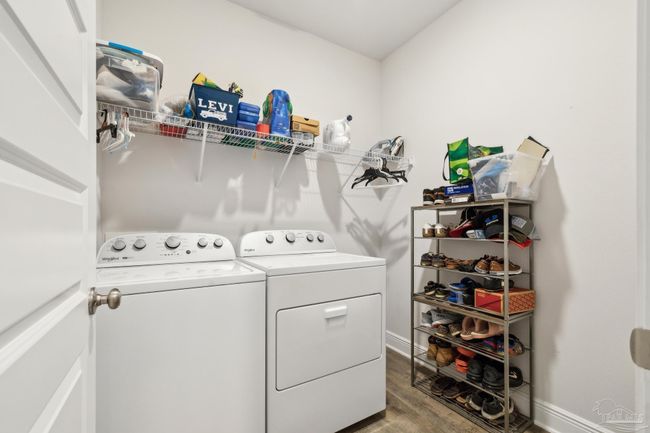 8018 Burnside Loop, House other with 4 bedrooms, 2 bathrooms and 2 parking in Pensacola FL | Image 11