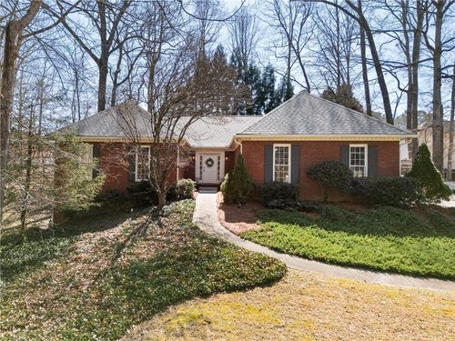 3373 Chatsworth Way, Powder Springs, GA, 30127-1360 | Card Image