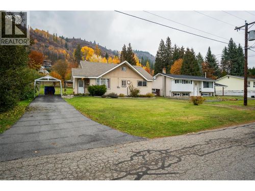 {{alt}} | Card Image