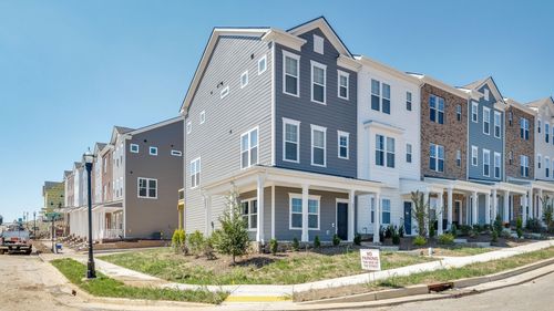 831 Westcott Ln, Antioch, TN, 37013-5272 | Card Image