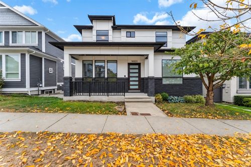 16520 20a Ave, Surrey, BC, V3Z0X6 | Card Image