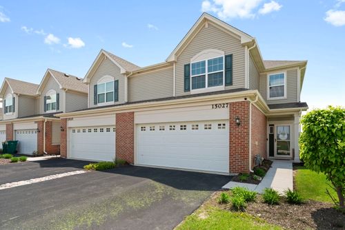 15027 Quincy Cir, Manhattan, IL, 60442-9162 | Card Image