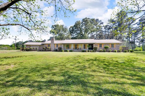 242 Siloam Rd, Magee, MS, 39111-5322 | Card Image