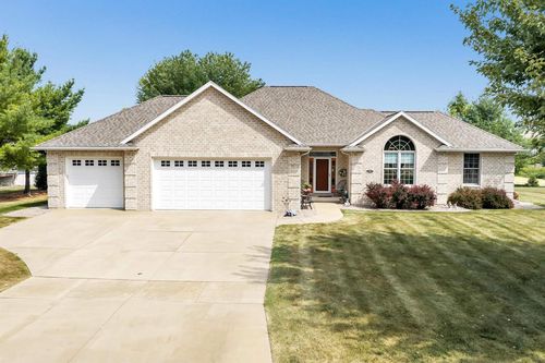 3767 Misty Meadow Lane, Ashwaubenon, WI, 54115 | Card Image