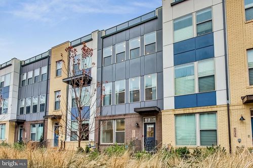 5038 Oakmoore Dr, ROCKVILLE, MD, 20852-2215 | Card Image