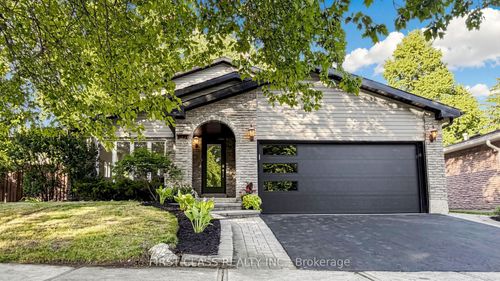 2337 Devon Rd, Oakville, ON, L6J5R6 | Card Image