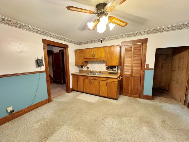 211 N 5 Th St, House other with 3 bedrooms, 1 bathrooms and 6 parking in Chatsworth IL | Image 6