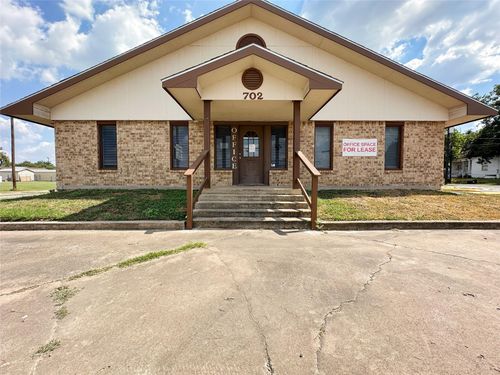 702 N Richmond Rd, Wharton, TX, 77488-3008 | Card Image