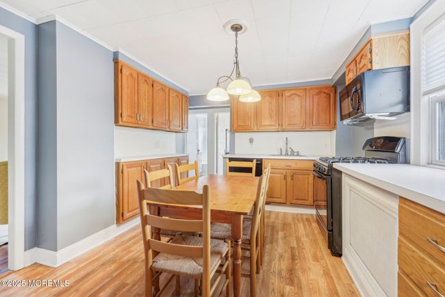 131 Livingston Ave, Home with 5 bedrooms, 2 bathrooms and null parking in New Providence NJ | Image 23