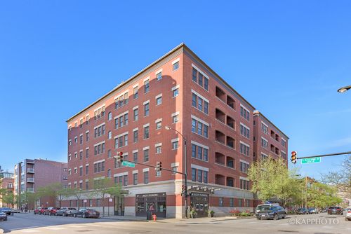 apt-5sw-35 S Racine Ave, Chicago, IL, 60607-2531 | Card Image