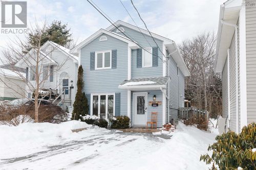 10 Lois Lane, Halifax, NS, B3P2T2 | Card Image