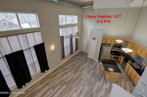 2415 Brownsboro Rd, Louisville, KY, 40206-2324 | Card Image