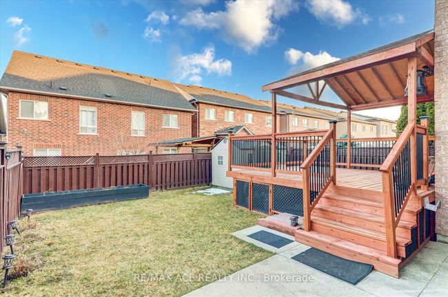 62 Saffron Cres, House other with 6 bedrooms, 5 bathrooms and 4 parking in Brampton ON | Image 31