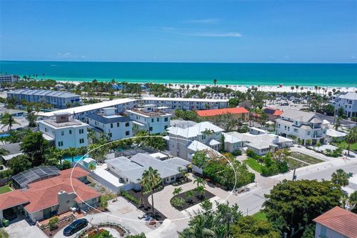 444 S Polk Dr, SARASOTA, FL, 34236-2035 | Card Image