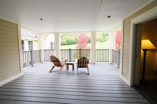 723725-qiii-723/725 QIII Jackson Gore Adams House, Ludlow, VT, 05149 | Card Image