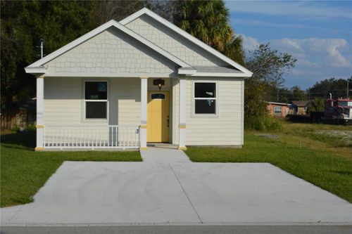 2221 Sipes Avenue Avenue, SANFORD, FL, 32771 | Card Image
