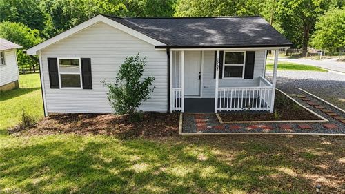 1237 Irving Ave, Eden, NC, 27288-5543 | Card Image