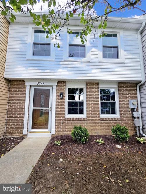 5747 Charstone Ct, FREDERICK, MD, 21703-8611 | Card Image
